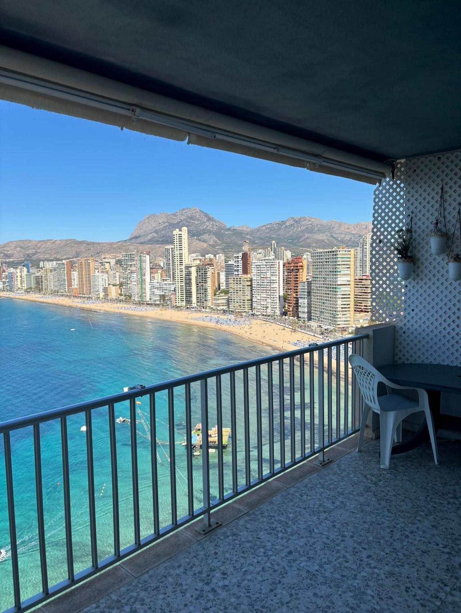 Apartment Alcalde Manuel Catalan Chana Benidorm Exterior foto